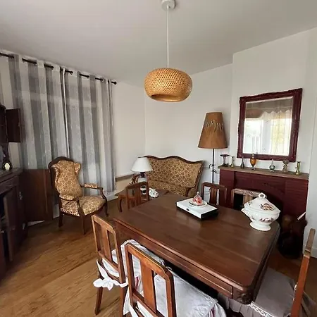 Maison De - 4062 Отель Уртен